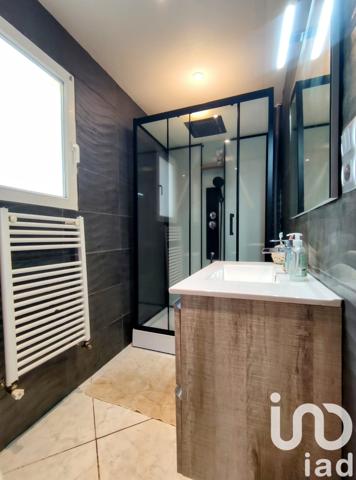 Maison à vendre 6 pièces 307 m² Cluses