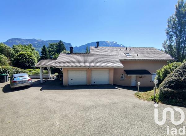 Maison à vendre 6 pièces 307 m² Cluses