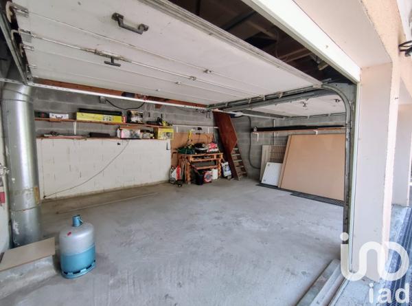 Maison à vendre 6 pièces 307 m² Cluses