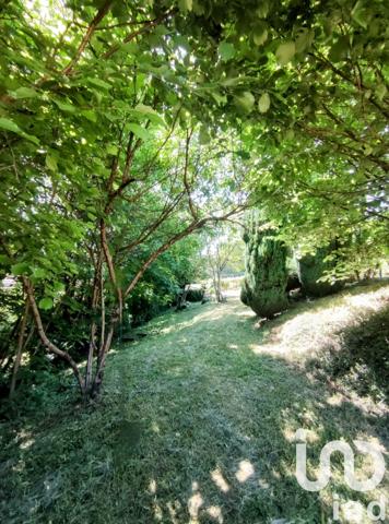 Maison à vendre 6 pièces 307 m² Cluses