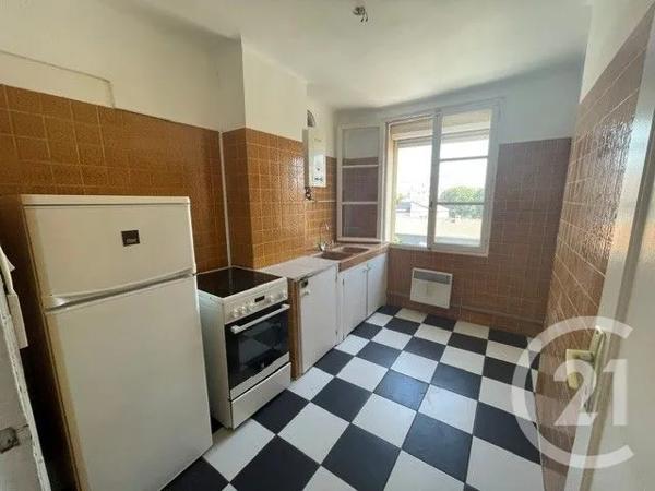 Appartement F5 à vendre  5 pièces - 77,50 m 2   LA SEYNE SUR MER  - 83