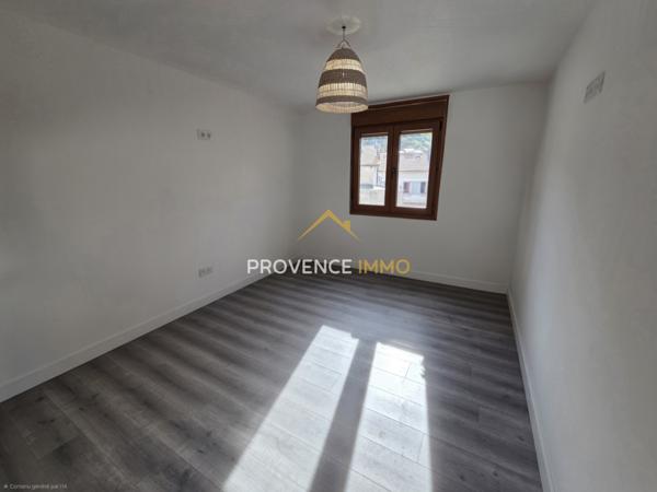 Digne-les-Bains (04000) Nouvelle exclusivité à Digne-les-Bains – Un appartement T4 de 101 m2 rare et remarquable !