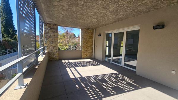Appartement Nimes 4 pièces 96.70m2