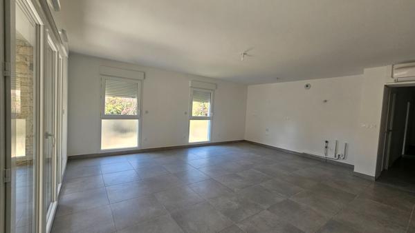 Appartement Nimes 4 pièces 96.70m2