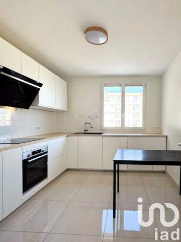 Location appartement 4 pièces 84 m² Le Pecq