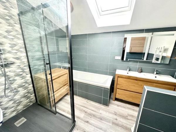 SAINT-LYS - Coup de cœur assuré pour cette belle maison familiale !