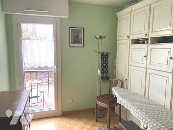 ROUEN Gauche (Entre l'Europe et St Sever) Appartement T3 (70 m²) au premier étage