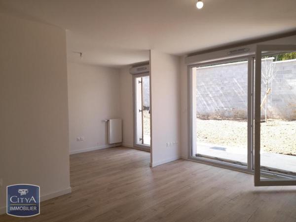 Appartement à louer 4 pièces 81.87m²