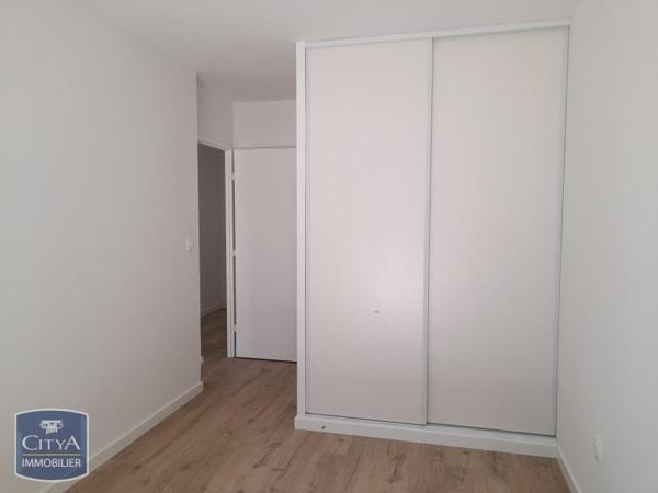 Appartement à louer 4 pièces 81.87m²