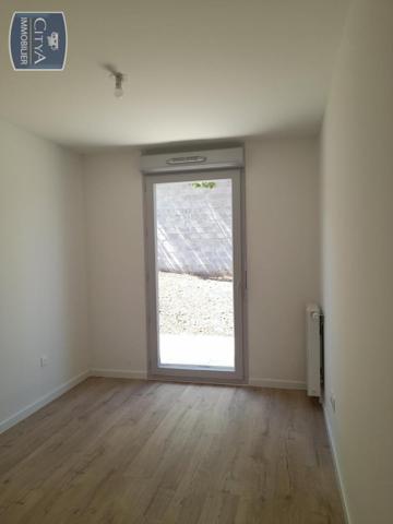 Appartement à louer 4 pièces 81.87m²
