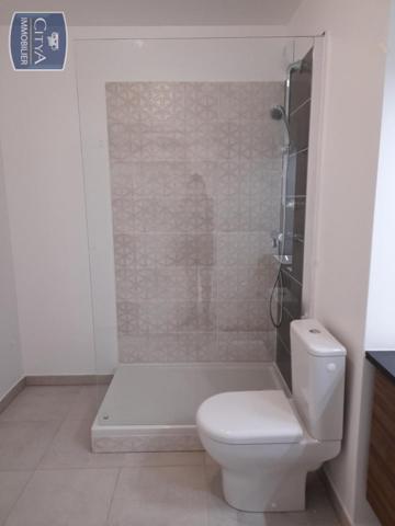 Appartement à louer 4 pièces 81.87m²