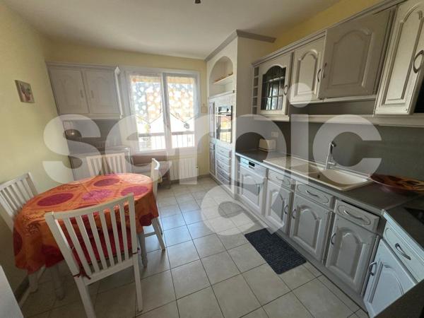 Location 4 Pieces 95 51370 Saint Brice Courcelles 26 0160 01 0094