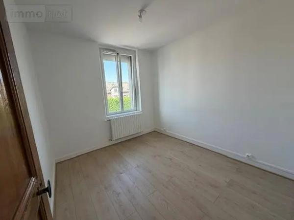 Location - Appartement Tergnier 02700 4 pièces 110 m 2 373 m 2