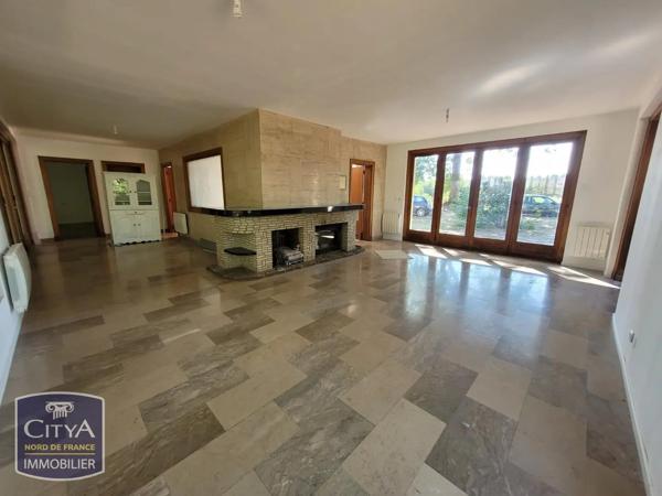Appartement à louer 3 pièces 117.5m² Sallaumines (62430)