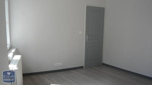 Appartement à louer 2 pièces 46.74m² Sarlat-la-Canéda (24200)