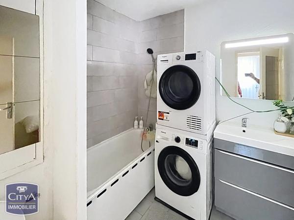 Appartement à vendre 2 pièces 49m² Vitrolles (13127)