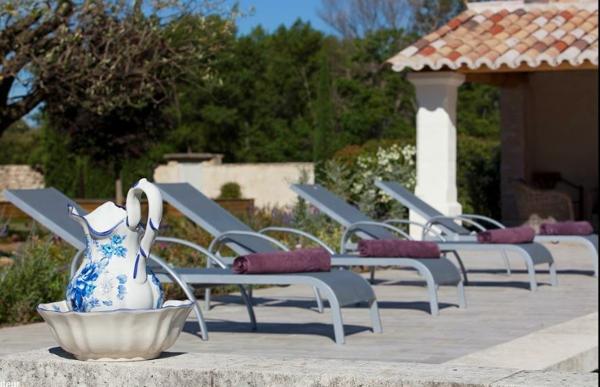 Cabrières-d'Avignon (84220) PROPRIETE 572 M2