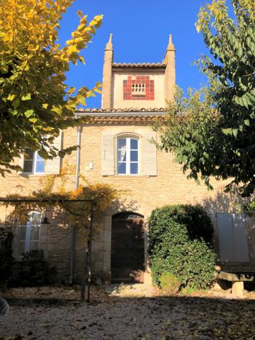 Cabrières-d'Avignon (84220) PROPRIETE 572 M2