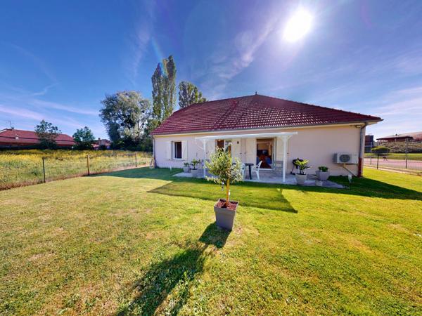 Trés Beau Pavillon De Plain Pied, 3 Chambres avec Garage .