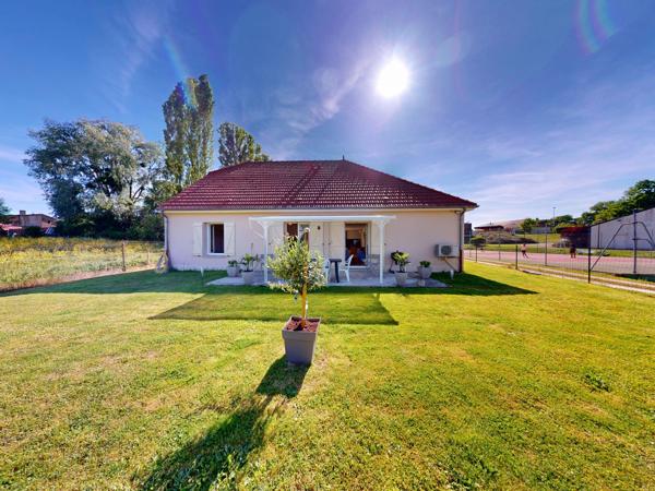 Trés Beau Pavillon De Plain Pied, 3 Chambres avec Garage .