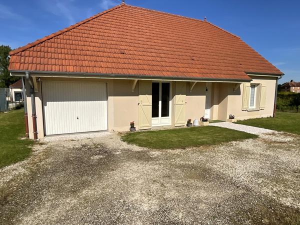 Trés Beau Pavillon De Plain Pied, 3 Chambres avec Garage .
