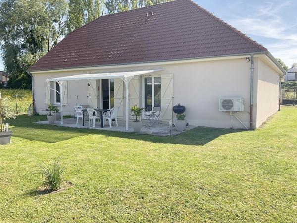Trés Beau Pavillon De Plain Pied, 3 Chambres avec Garage .