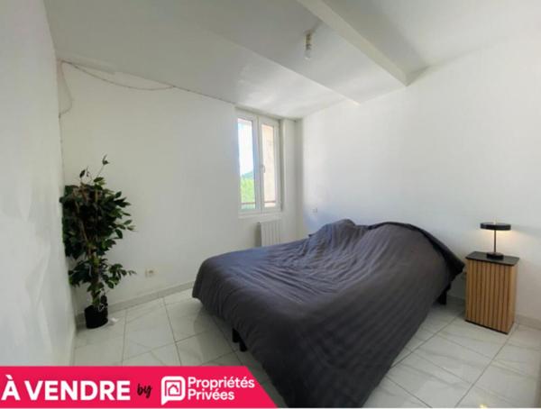 Immeuble Digne Les Bains - 255 m2 - Lot de 5 appartements