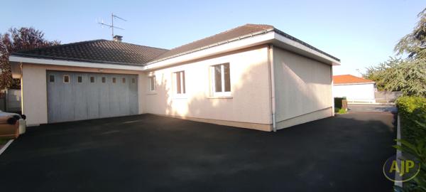 Maison à vendre Saint Leger Sous Cholet - 6 pièces, 114m² avec 3 chambre(s) à 263 000€ - AJP Immobilier Cholet