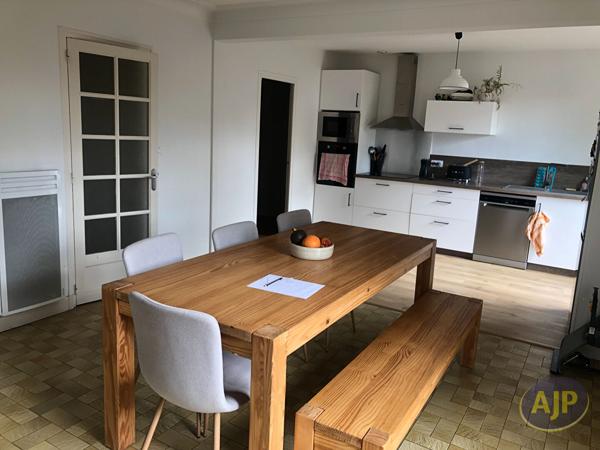 Maison à vendre Saint Leger Sous Cholet - 6 pièces, 114m² avec 3 chambre(s) à 263 000€ - AJP Immobilier Cholet