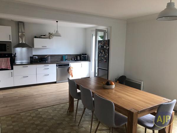 Maison à vendre Saint Leger Sous Cholet - 6 pièces, 114m² avec 3 chambre(s) à 263 000€ - AJP Immobilier Cholet