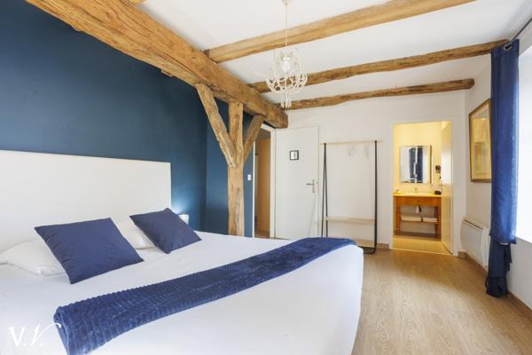 Maison à vendre 871 500 € Molières 16 p 280 m² DPE C
