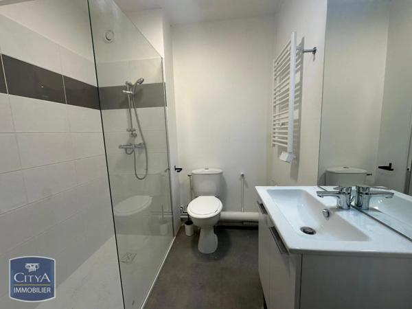 Appartement à louer 1 pièce 32.91m²