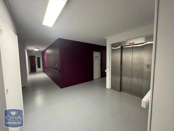 Appartement à louer 1 pièce 32.91m²
