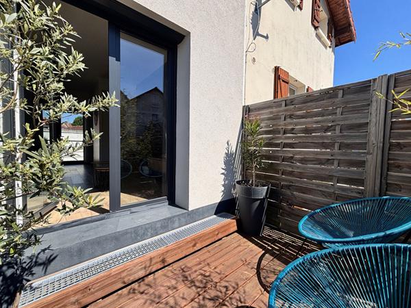 Nanterre Mont Valérien - Maison 5 pièces de 95m² avec jardin & terrasse