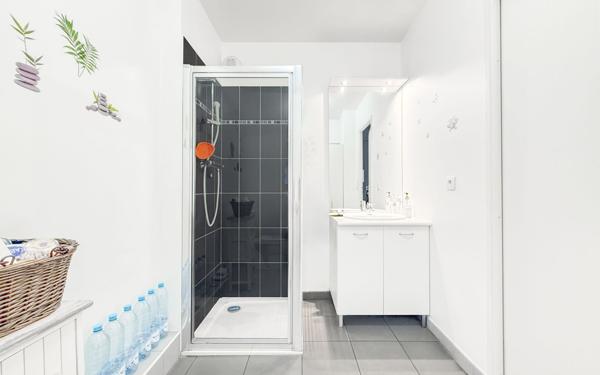 Appartement à vendre    2 pièces • 45,43 m2 Nice