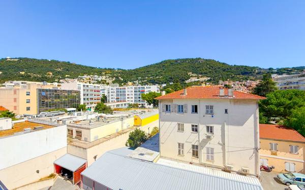 Appartement à vendre    2 pièces • 45,43 m2 Nice