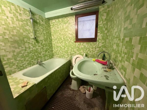 Maison à vendre 6 pièces 176 m² Saint-Fargeau-Ponthierry