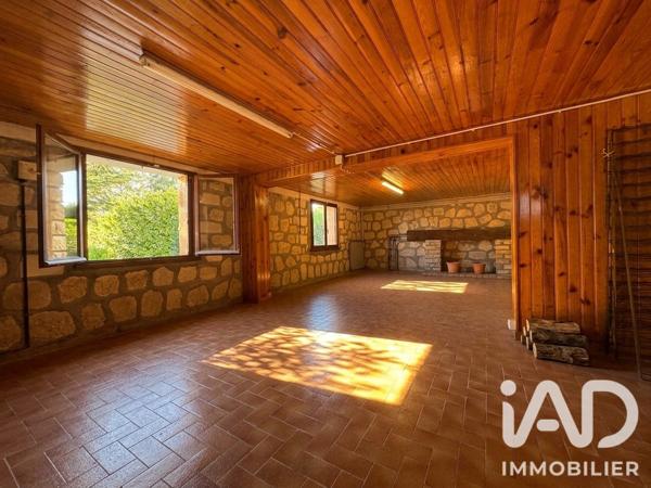 Maison à vendre 6 pièces 176 m² Saint-Fargeau-Ponthierry