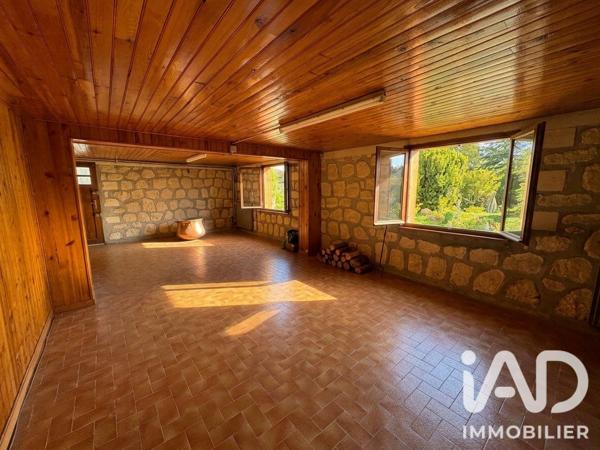 Maison à vendre 6 pièces 176 m² Saint-Fargeau-Ponthierry