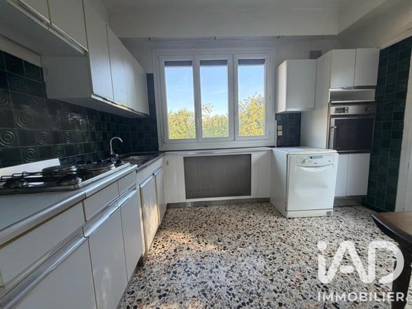 Maison à vendre 6 pièces 176 m² Saint-Fargeau-Ponthierry