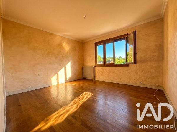 Maison à vendre 6 pièces 176 m² Saint-Fargeau-Ponthierry