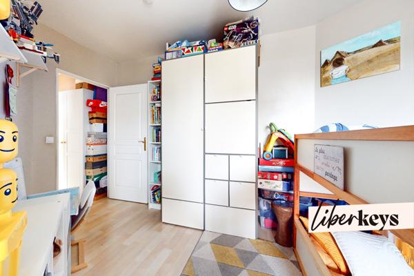 Appartement 3 pièces de 68 m² avec terrasse et parking à Colombes - à 5 min à pieds de la gare Le Stade