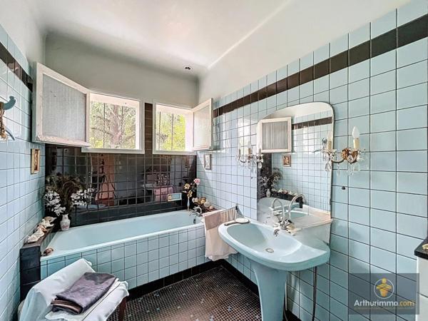 Vente Maison 5 pièces 135 m2 à Le Bugue