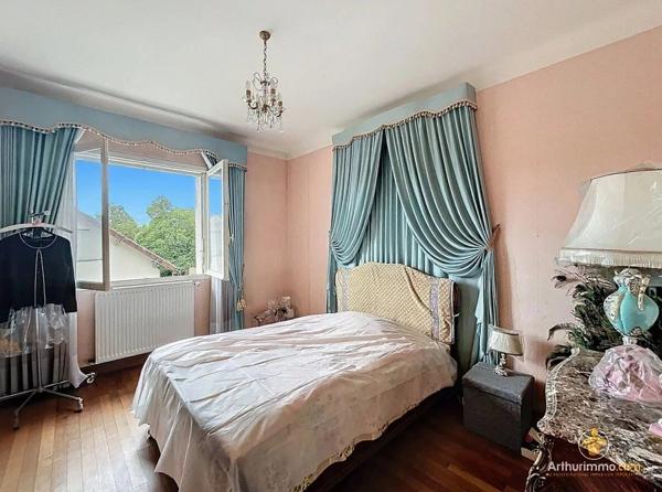 Vente Maison 5 pièces 135 m2 à Le Bugue