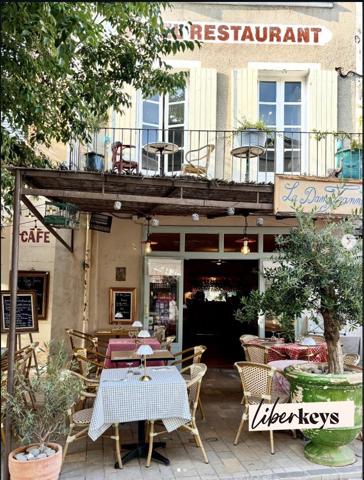 Charmante Maison de village de 71 m² avec jardin située au cœur de Cucuron