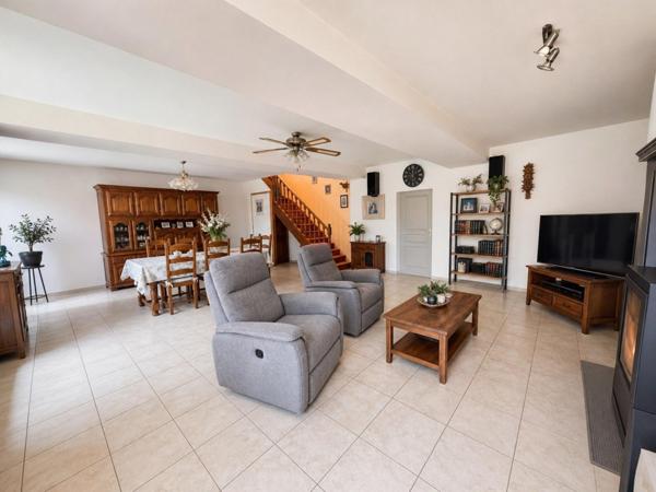 Maison à SAINT-M'HERVE, 35500 - 5 pièces 107m²