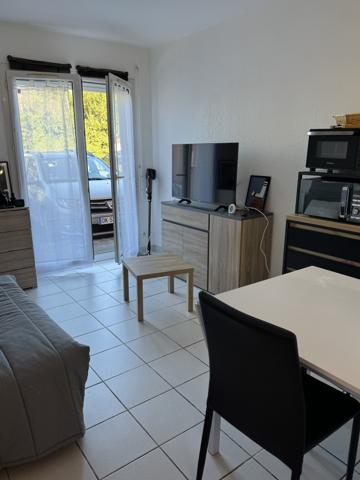 STUDIO PARKING - TALENCE