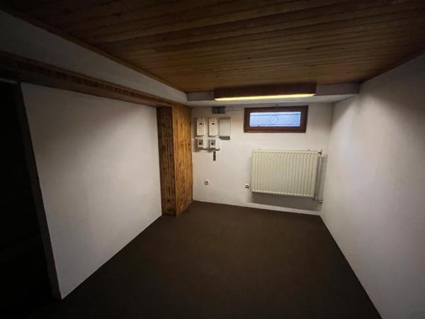 immeuble avec local commercial et appartement