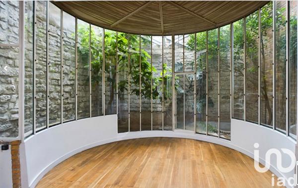 Maison 9 pièces de 301 m² à Paris (75020)