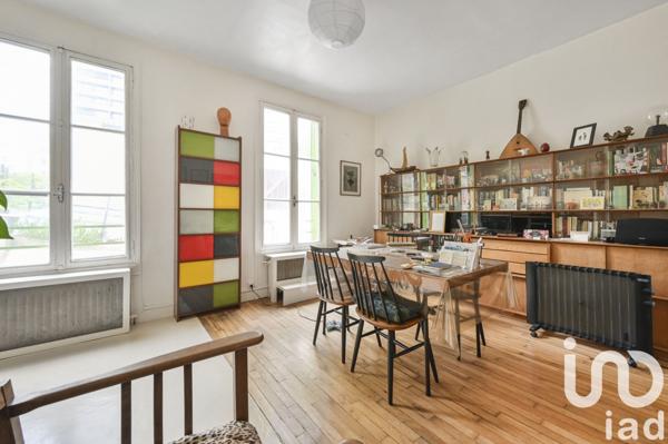 Maison 9 pièces de 301 m² à Paris (75020)